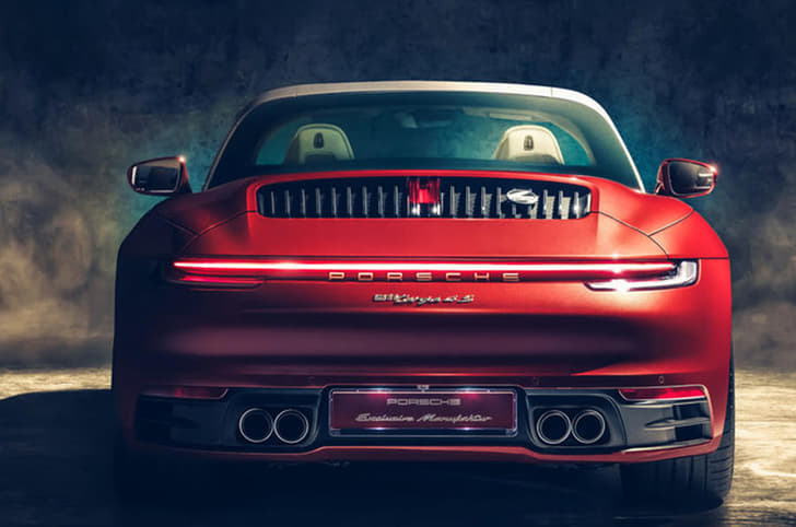 Porsche 911 Targa 4S Heritage Edition image gallery