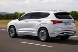 2020 Hyundai Santa Fe image gallery