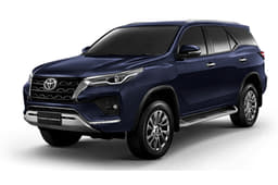 Toyota Fortuner Front View Toyota Fortuner Front View
