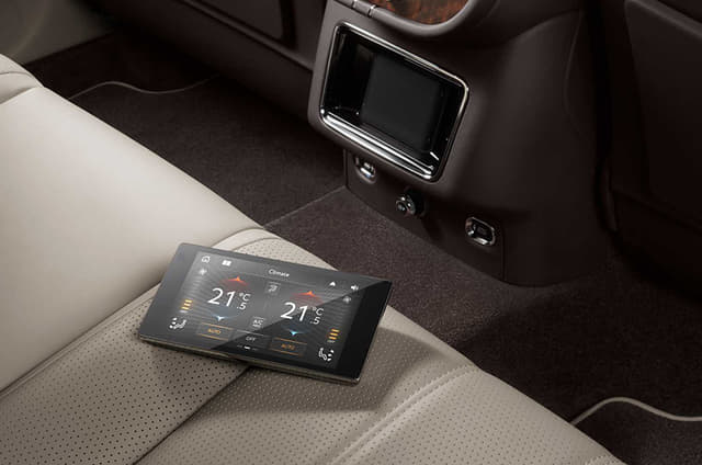 Second Row Seats Image - 7157