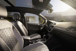 2021 Volkswagen Tiguan R-Line.