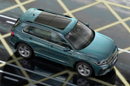 2021 Volkswagen Tiguan R-Line.