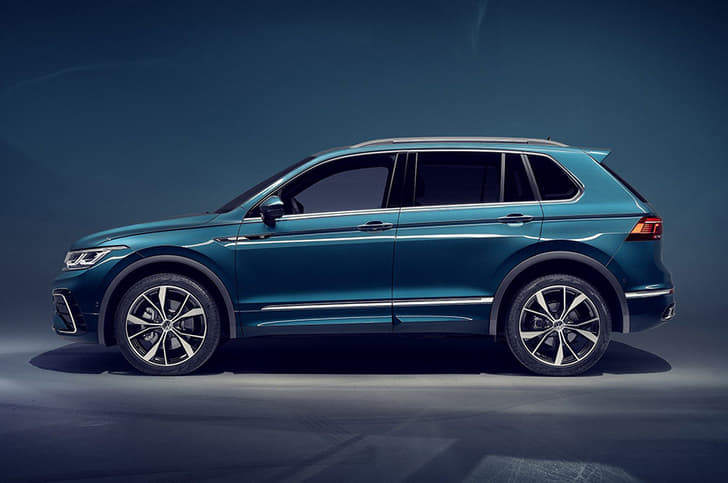 2021 Volkswagen Tiguan R-Line.