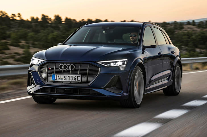 2020 Audi e-tron S image gallery