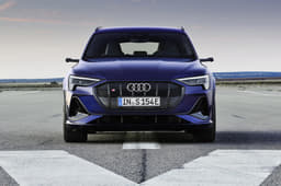 2020 Audi e-tron S image gallery