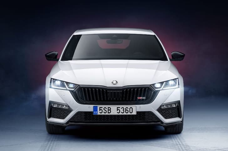 2020 Skoda Octavia RS image gallery