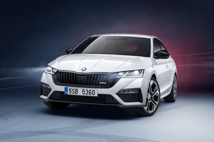 2020 Skoda Octavia RS image gallery