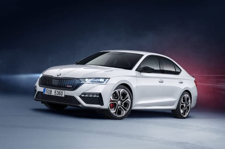 2020 Skoda Octavia RS image gallery