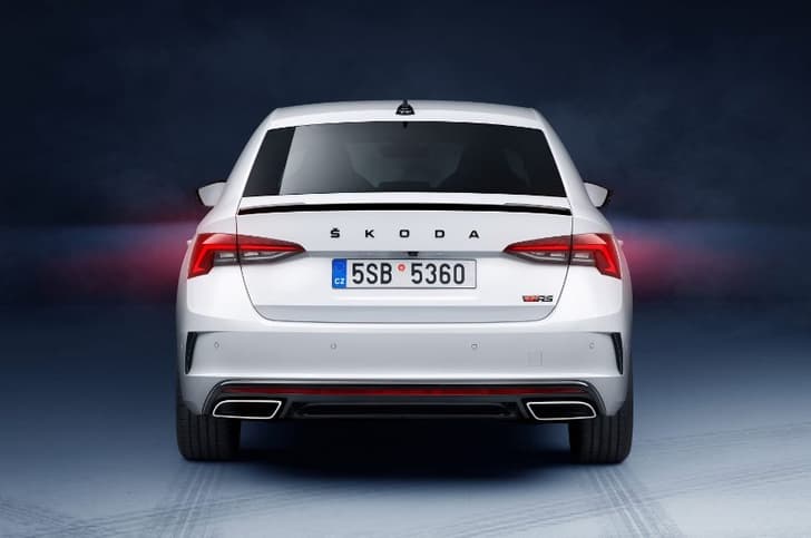 2020 Skoda Octavia RS image gallery