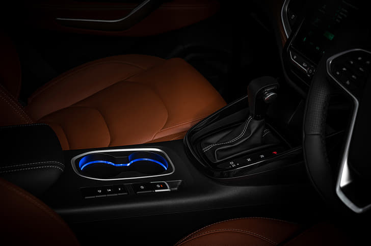 2020 MG Hector Plus image gallery