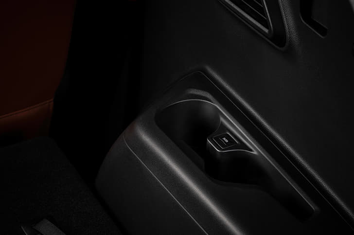 2020 MG Hector Plus image gallery