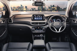 Hyundai Tucson facelift image gallery