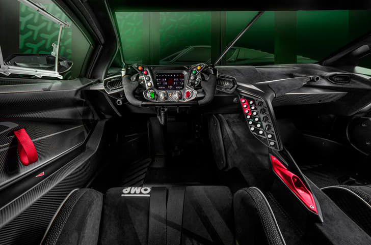 Lamborghini Essenza SCV12 image gallery