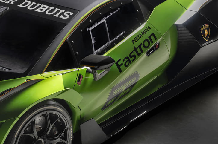 Lamborghini Essenza SCV12 image gallery