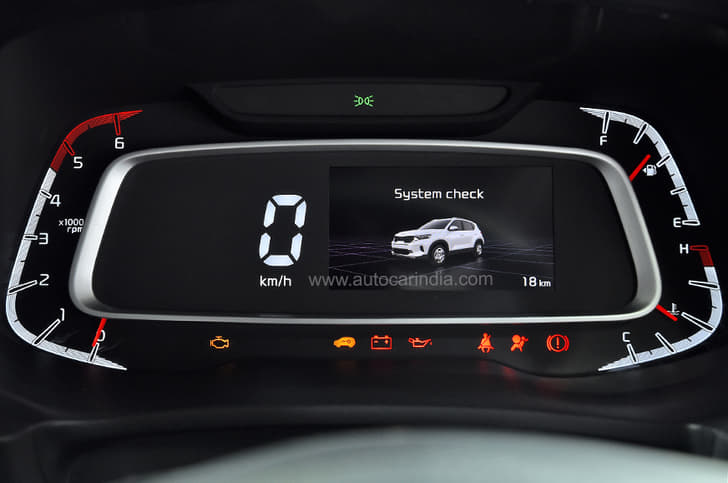Kia Sonet Dashboard