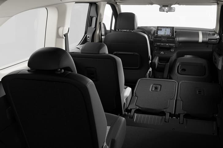 Citroen Berlingo XL image gallery