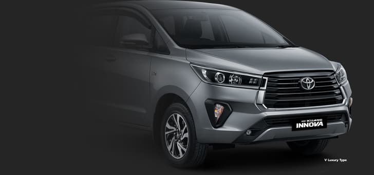 A larger, chrome-lined grille and longer headlight units are among the changes.