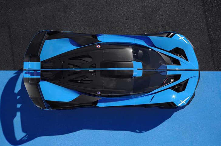 Bugatti claims a theoretical top speed of “well above” 500.50kph.