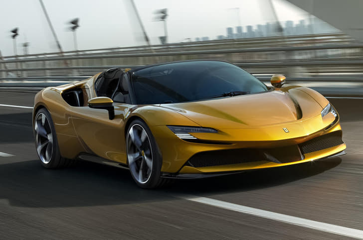 Styling remains largely similar to the SF90 Stradale. 