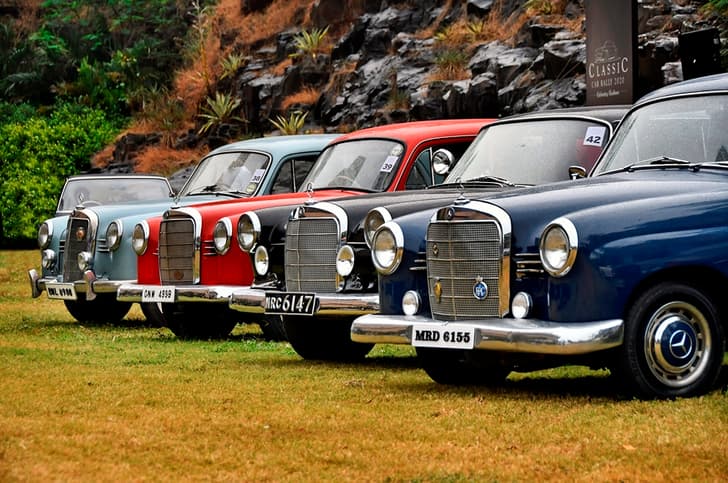 Pontons and Fintails: E-class predecessors at the Mercedes-Benz Classic Car Rally 2020.