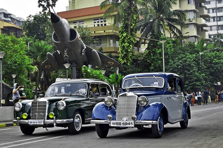Purazar Fouzdar’s 170 V was freshly restored for the show, alongside it is Goenka’s 220 S Ponton.