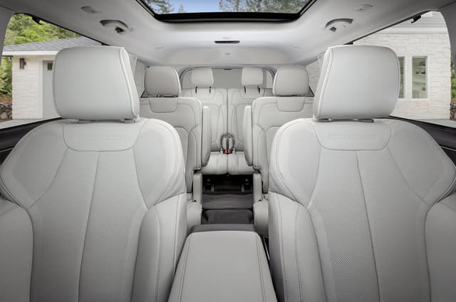 Front Row Seats Image - 11295