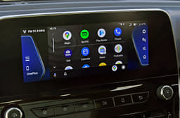 Tata Safari Infotainment System