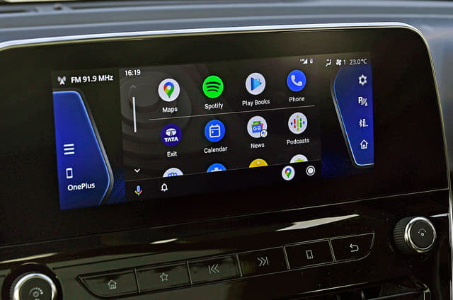 Infotainment System Image - 10533