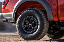 2021 Ford F-150 Raptor image gallery