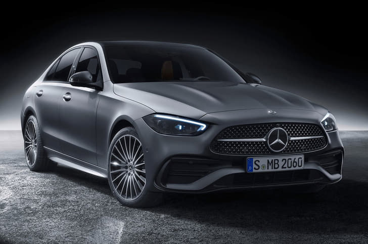 Mercedes Benz C Class Front Right Three Quarter