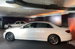 Mercedes-Benz E-class long wheelbase facelift image gallery