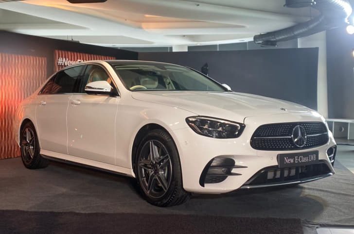 Mercedes-Benz E-class long wheelbase facelift image gallery