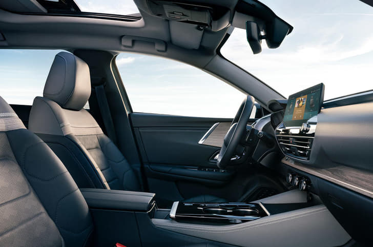 2021 Citroen C5X image gallery