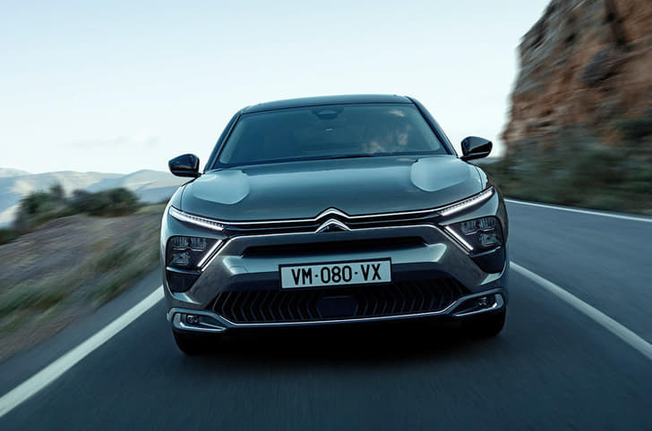 2021 Citroen C5X image gallery