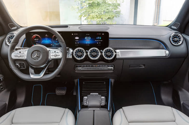 2021 Mercedes-Benz EQB SUV image gallery