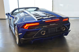 Lamborghini Huracan Evo RWD Spyder image gallery