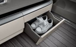 Kia Carnival Glove Box