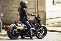 Twin barrel exhausts add to the looks of the Sportster S. 