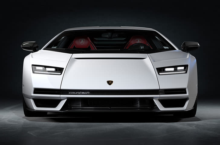 Lamborghini Countach LPI 800-4 image gallery