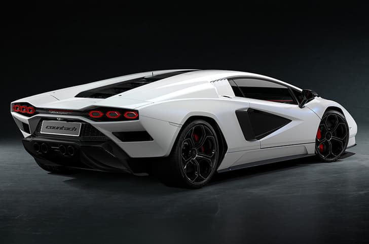 Lamborghini Countach LPI 800-4 image gallery