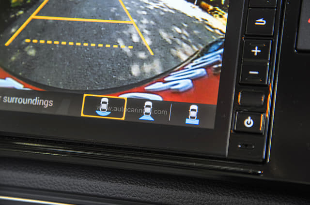 Infotainment System Image - 11252
