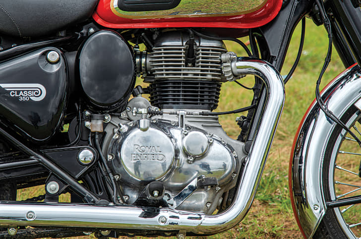 The old Classic’s pushrod-valve system is replaced by a SOHC two-valve head.