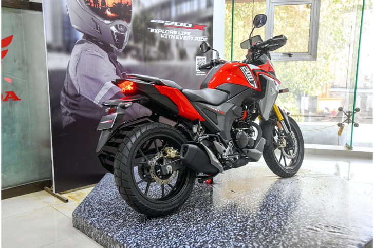 The CB200X is priced at Rs 1.44 lakh (ex-showroom, Delhi), making it Rs 14,000 more expensive than the Hornet 2.0