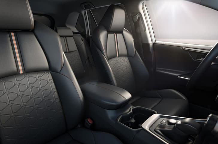 2022 Toyota RAV4 Adventure image gallery