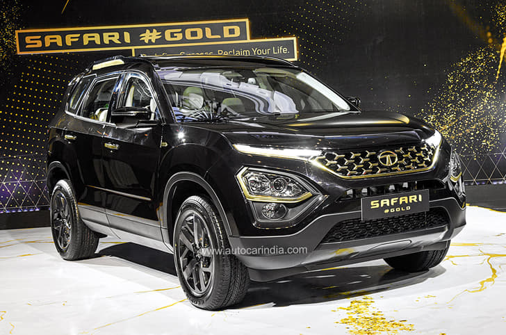Priced at Rs 21.89 lakh and Rs 23.18 lakh (ex-showroom, India) for the manual and automatic version, the Safari Gold Edition gets cosmetic and feature updates over the standard Safari.