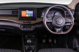 Toyota Rumion Dashboard