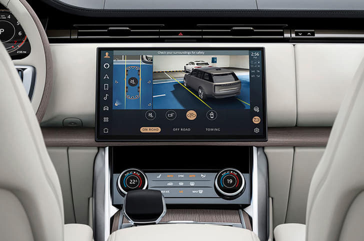 2022 Range Rover image Gallery