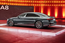 Audi 8L facelift rear three-quarters view.