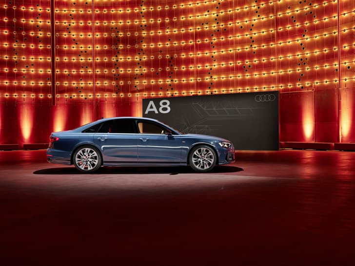 Audi A8L facelift side profile.