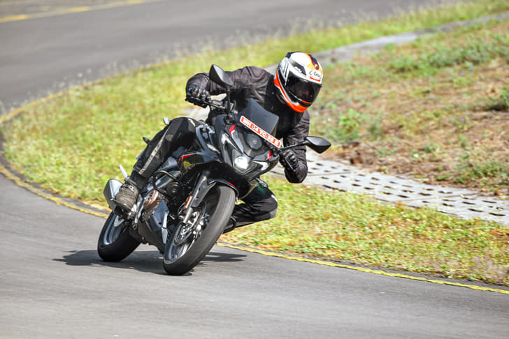 The communicative front end, near 50:50 weight distribution and narrow rear tyre make it easy to flick the motorcycle through a chicane